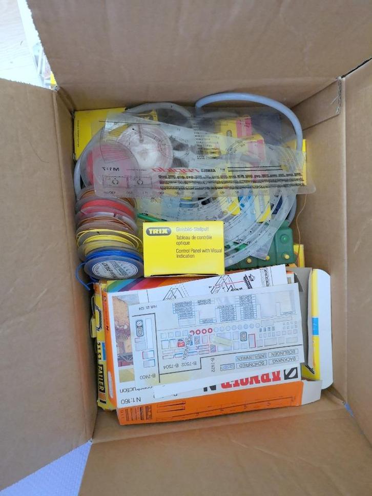 trains électrique voie N, Hobby en Vrije tijd, Modeltreinen | N-Spoor, Zo goed als nieuw, Rails, Gelijkstroom of Wisselstroom