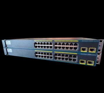 2X CISCO WS-C2960-24TT-L beschikbaar voor biedingen