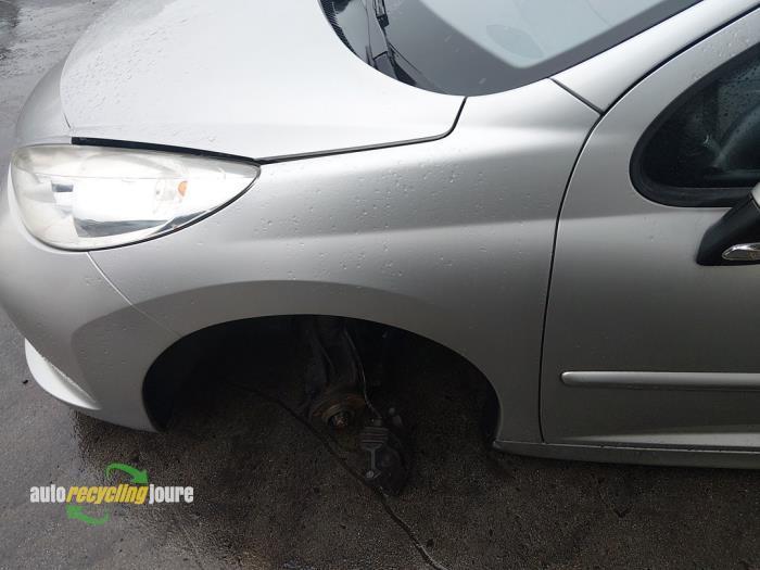 Aile avant gauche d'un Peugeot 207 (ETSC), Autos : Pièces & Accessoires, Carrosserie & Tôlerie, Peugeot, Utilisé, 3 mois de garantie