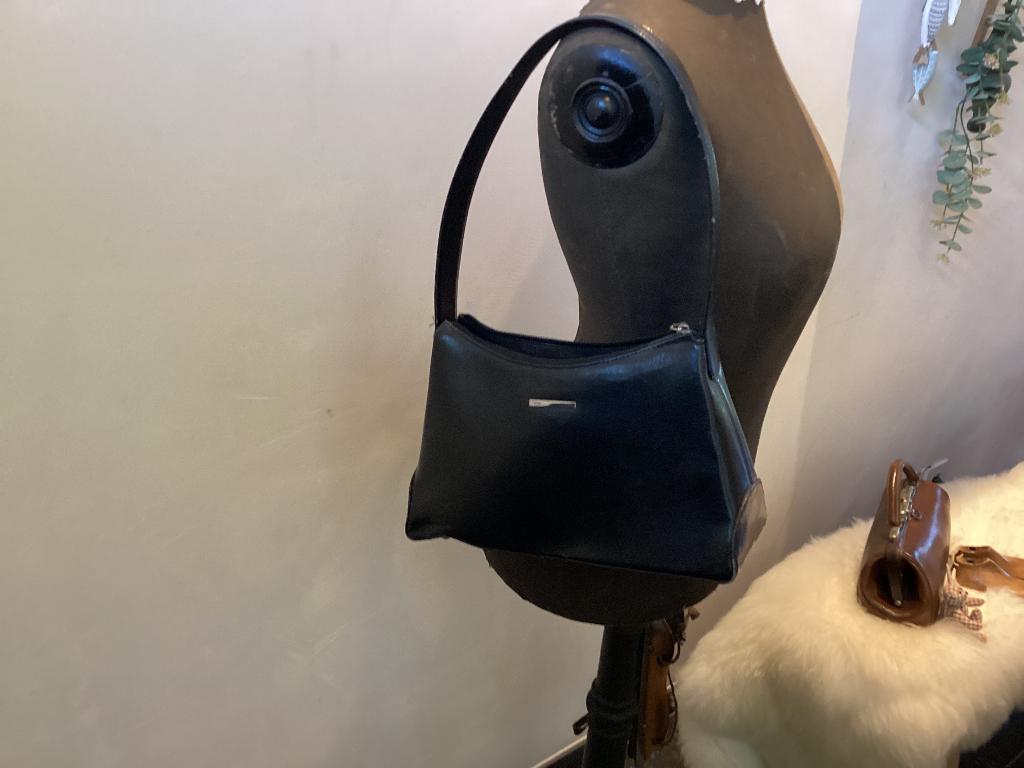 s.Oliver : mooie tas ( 1 x gebruikt), Ophalen of Verzenden, Zo goed als nieuw, Zwart, Schoudertasje