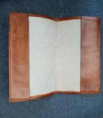 Delvaux cheque boekje, Overige merken, Gebruikt, Overige kleuren, Ophalen of Verzenden