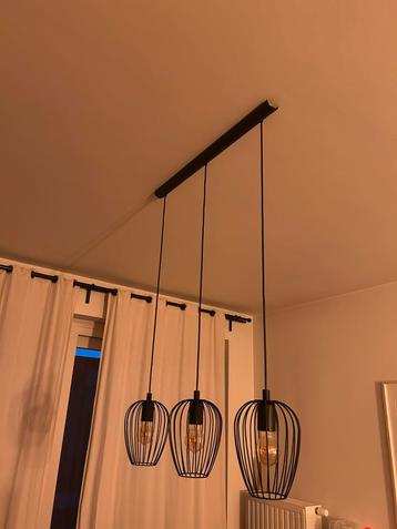 Hanglampen  beschikbaar voor biedingen