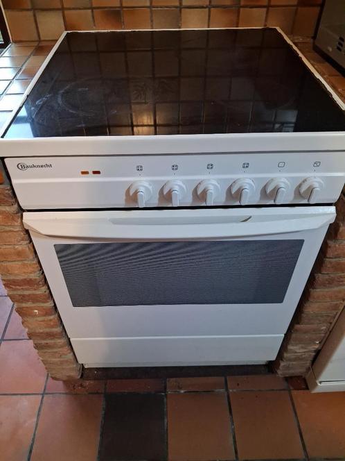 cuisinière four bauknecht, Elektronische apparatuur, Fornuizen, Gebruikt, Vrijstaand, Halogeen, 4 kookzones, 85 tot 90 cm, 45 tot 60 cm