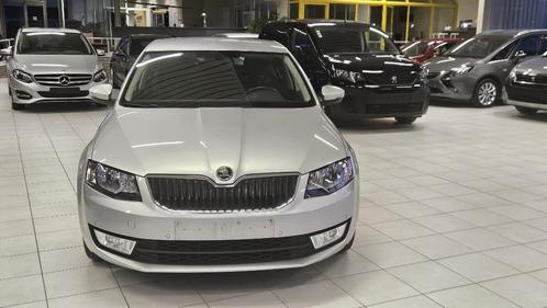 Skoda Octavia 1.4 BENZINE 103 Kw jaar 2015, 115.000 km, Auto's, Skoda, Bedrijf, Octavia, Climate control, Cruise Control, Elektrische buitenspiegels