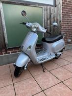 Vespa look Benda Benson 125cc, Motoren, Scooter, Particulier, 125 cc, 11 kW of minder