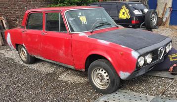 Alfa Romeo Berlina 2000 '71 carrosserie