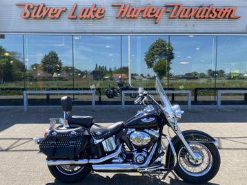 Harley-Davidson Softail Heritage Classic met 12 maanden waar beschikbaar voor biedingen