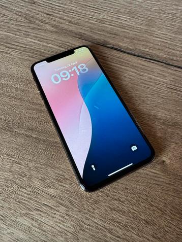 Iphone XS max 64GB  beschikbaar voor biedingen
