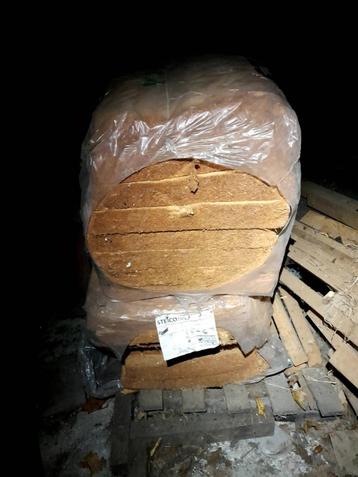 Isolatie steico flex 1220450, 2 volle pakken nieuw beschikbaar voor biedingen