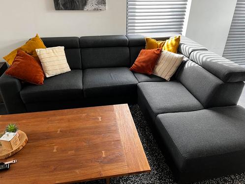 Prachtige Hoekzetel / Hoeksalon met vaste kussens, Huis en Inrichting, Zetels | Complete zithoeken, Zo goed als nieuw, Kunststof