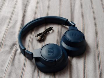 JBL TUNE 710 BT beschikbaar voor biedingen