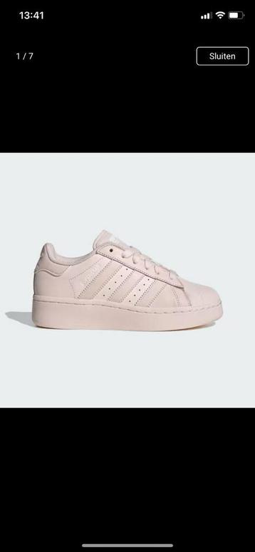 Superstar XLG sneakers beschikbaar voor biedingen