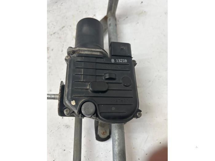 Ruitenwismotor + Mechaniek van een Volkswagen Scirocco, Auto-onderdelen, Ruiten en Toebehoren, Volkswagen, Gebruikt, 3 maanden garantie