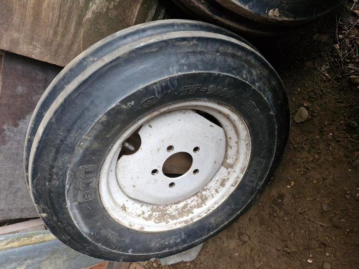 2 voorbanden tractor 7.50-18 BKT, Zakelijke goederen, Landbouw | Onderdelen | Banden, Velgen en Assen, Ophalen