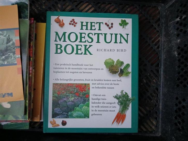 R. Bird - Het moestuin boek, Boeken, Wonen en Tuinieren, Zo goed als nieuw, Moestuin, Ophalen