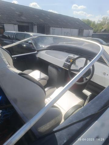 Boot met 55 pk, Watersport en Boten, Motorboten en Motorjachten, Gebruikt, 50 pk of meer, Ophalen of Verzenden, Tot 6 meter