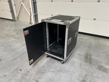 ML Case 16HE 16U professionele flightcase versterkerrack  beschikbaar voor biedingen