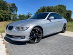 BMW E92 318 116500km XENON*GEKEURD VOOR VERKOOP, Auto's, 1995 cc, Zwart, 4 cilinders, 1435 kg