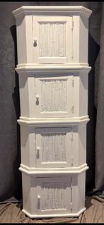 Prachtige Hoekkast in Massief Hout, Huis en Inrichting, Kasten | Overige, Ophalen, Zo goed als nieuw