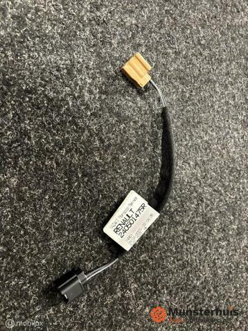 3e remlicht Renault Megane ('19-'21) 240501475R beschikbaar voor biedingen