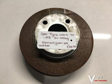 Opel Tigra Cabrio 1.8 2005  2400049  Remschijven set achter  beschikbaar voor biedingen