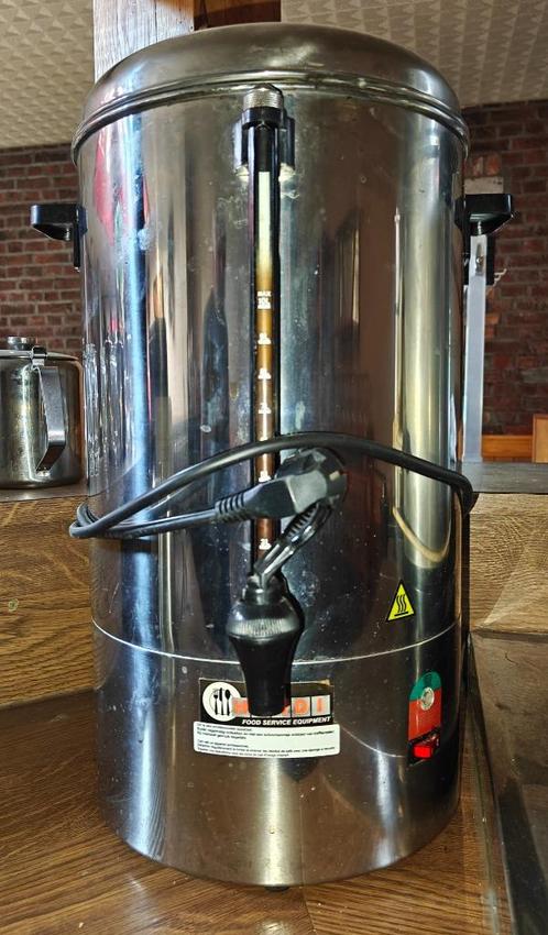 Hendi percolator / waterdispenser – 15L – RVS, Elektronische apparatuur, Koffiezetapparaten, Gebruikt, Gemalen koffie, Koffiemachine