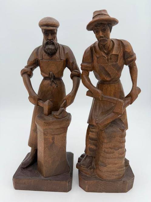 2 houten beelden, Antiek en Kunst, Kunst | Beelden en Houtsnijwerken, Ophalen of Verzenden