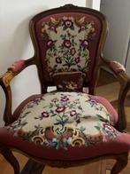 Anciennes chaises, Enlèvement