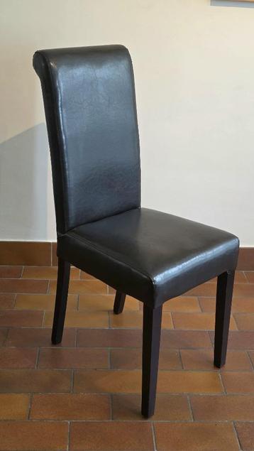 STOELEN beschikbaar voor biedingen