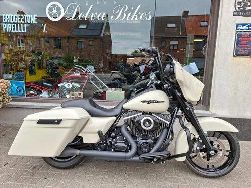 Harley FLHXS Streetglide- 2016- 33717 km, Motoren, Motoren | Harley-Davidson, Bedrijf, Toermotor, meer dan 35 kW, 2 cilinders