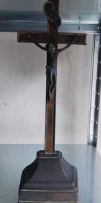 Kruisbeeld, Ophalen