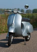 Vespa 50 L Lusso uit 1968 top staat - v50 special 50n 50r, Fietsen en Brommers, Ophalen, 49 cc, Klasse B (45 km/u), 3 versnellingen