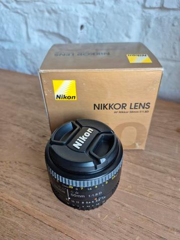 Nieuwe Nikkor lens 50mm f/1.8D
 beschikbaar voor biedingen