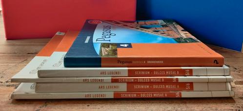 Boeken Latijn 5 (Ars Legendi Scrinium - Dulces Musae A en B, Boeken, Schoolboeken, Gelezen, Latijn, Ophalen of Verzenden