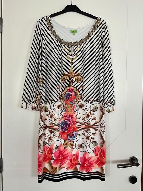 K-Design mooie jurk maat L-40 WW 70€, Kleding | Dames, Jurken, Zo goed als nieuw, Maat 38/40 (M), Overige kleuren, Boven de knie