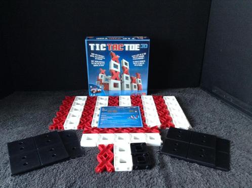 STOPZETTING VERZAMELING Tic Tac Toe 3D, Hobby en Vrije tijd, Gezelschapsspellen | Bordspellen, Gebruikt, Ophalen of Verzenden