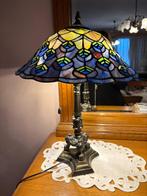 Grote tafellamp, Huis en Inrichting, Lampen | Tafellampen, 50 tot 75 cm, Ophalen of Verzenden, Zo goed als nieuw, Tiffany