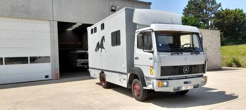 Handige Mercedes paardenvrachtwagen, Auto's, Vrachtwagens, Particulier, Mercedes-Benz, Diesel, Handgeschakeld, Ophalen