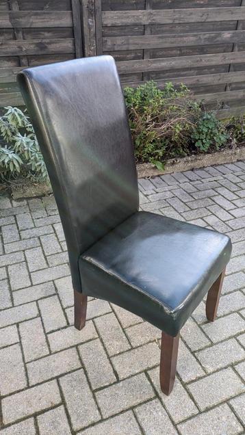 Eettafel stoelen zwart leder beschikbaar voor biedingen