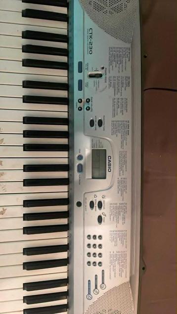 piano, Enlèvement, Utilisé, 49 touches, Casio