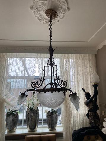 2 super mooie antieke plafond lampen.  beschikbaar voor biedingen