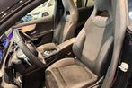Mercedes-Benz CLA-Klasse 180 Coupé AMG Line | Panoramisch D, Auto's, Mercedes-Benz, Stof, Gebruikt, 135 g/km, 4 cilinders