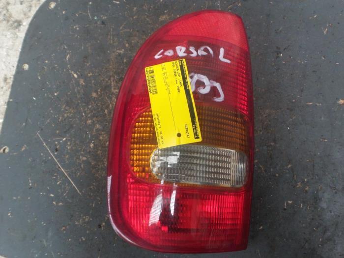 Achterlicht links van een Opel Corsa, Auto-onderdelen, Verlichting, Opel, Gebruikt, 3 maanden garantie, Ophalen of Verzenden