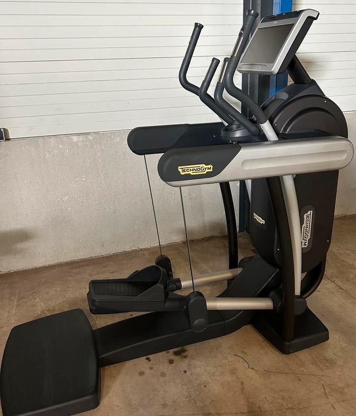 Technogym Vario Excite+ 700 UNITY Crosstrainer / Step BLACK, Sport en Fitness, Fitnessmaterialen, Ophalen of Verzenden