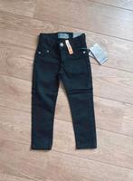 Nieuwe jeansbroek maat 104, Enfants & Bébés, Vêtements enfant | Taille 104, Enlèvement ou Envoi, Neuf