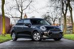 Mini Cooper 1.5i * 5 Deurs * Widescreen * LED * Midnight bla, Autos, Mini, 5 places, Carnet d'entretien, Noir, Tissu