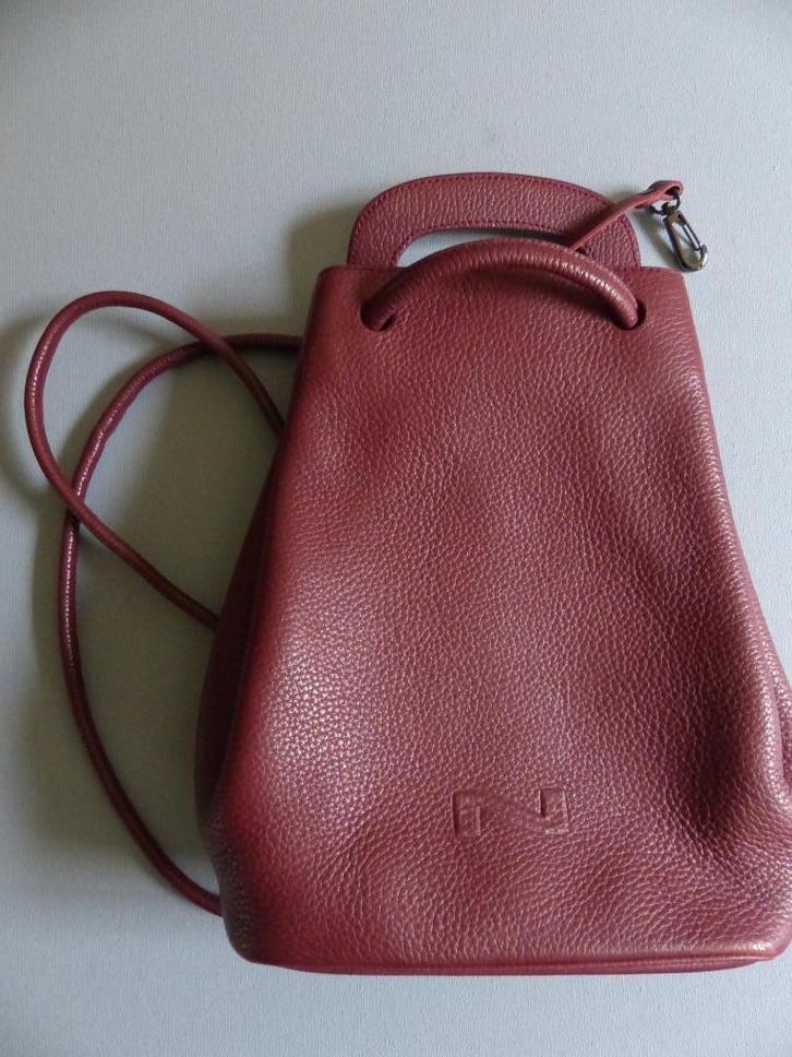 Nathan bordeaux rugzakmodel, Handtassen en Accessoires, Tassen | Damestassen, Zo goed als nieuw, Overige typen, Ophalen of Verzenden