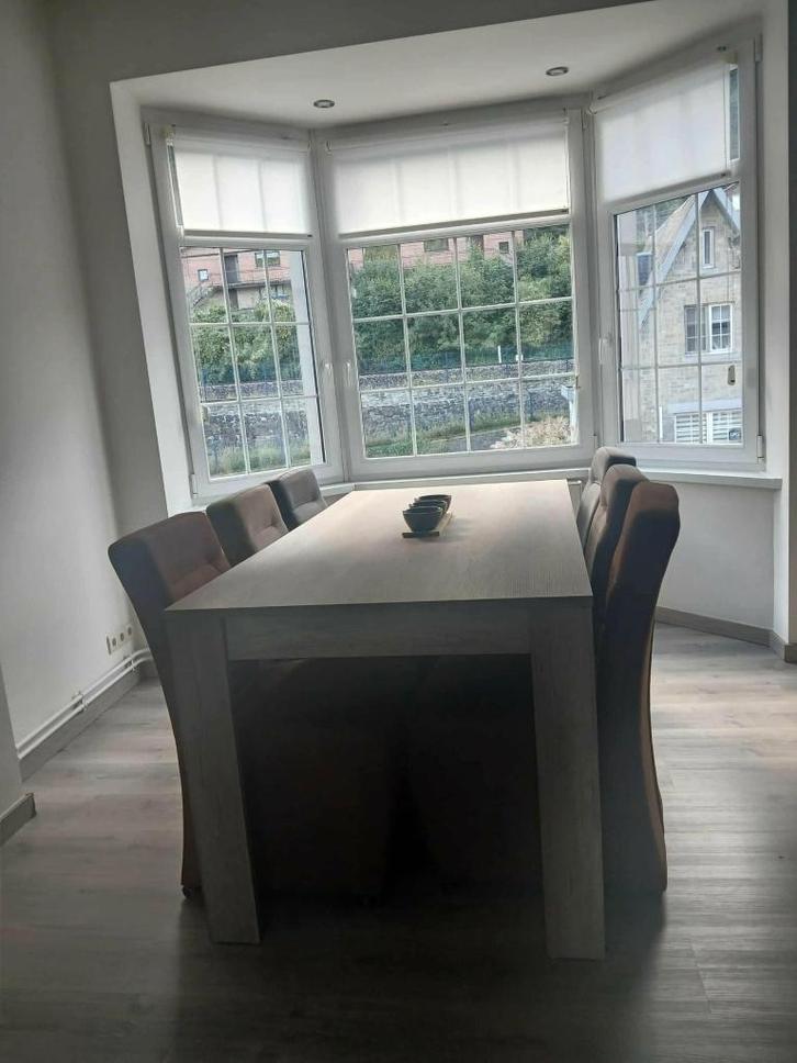 Table et 6 chaises comme neuf, Maison & Meubles, Tables | Tables à manger, Comme neuf, 50 à 100 cm, 150 à 200 cm, Cinq personnes ou plus