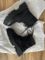 Celine dames boots 38 zwart, Kleding | Dames, Zwart, Lage of Enkellaarzen, Nieuw, Ophalen of Verzenden