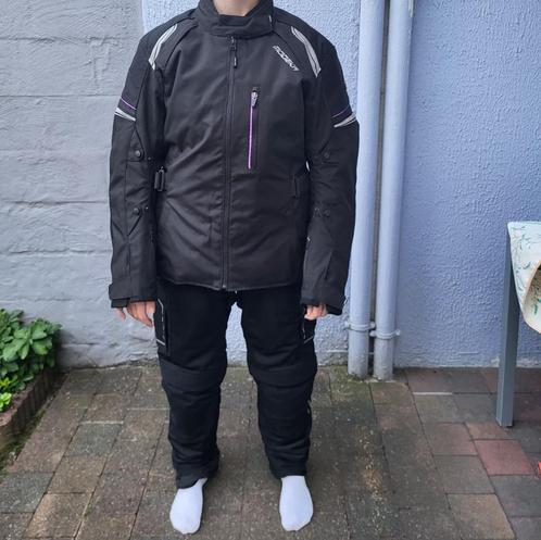 Complete dames motoruitrusting – maat 42/M – topstaat, Motoren, Kleding | Motorkleding, Overige typen, Dames, Nieuw zonder kaartje